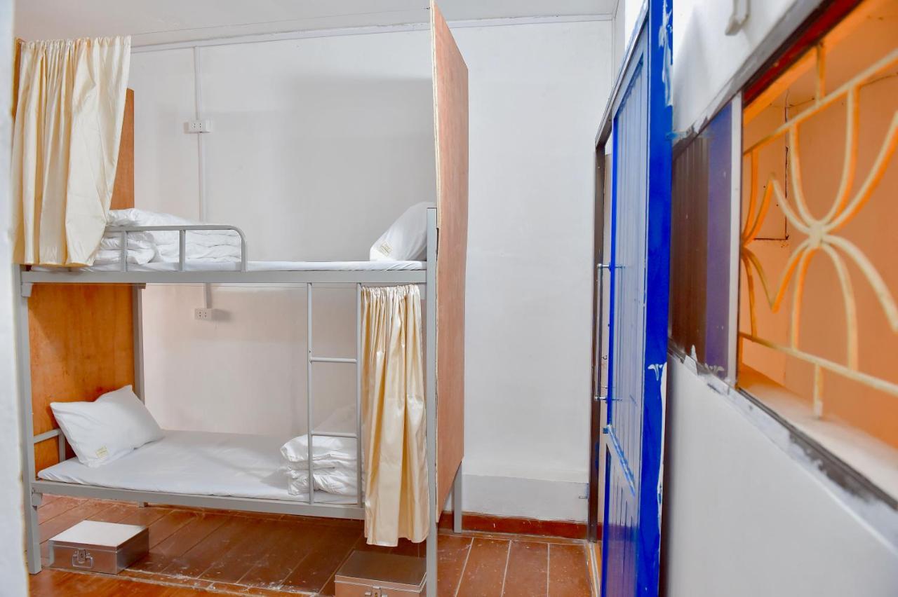 Feliz Hostel Ханой Экстерьер фото